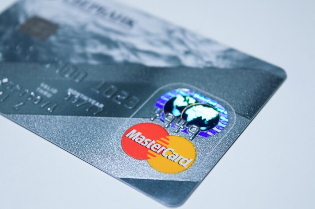 マスターカードの過払い金を無料診断で確認する方法は？